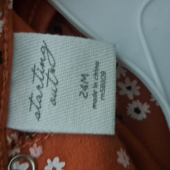 Starting Out Baby Girls 24 Months Long Sleeve Ruffle Coverall - Picture 4 of 4